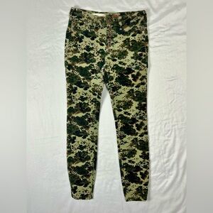 Anthropologie Pilcro Corduroy Camo Skinny Pants size 25